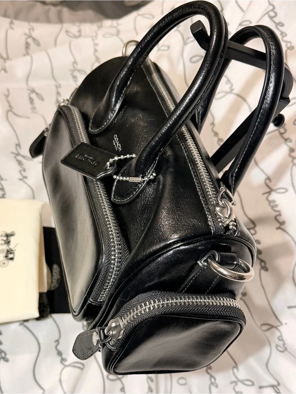 Coach Compass 25 with Pockets in Black Glazed Leather NWT